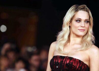 Adinolfi: “Attacchi a Laura Chiatti frutto di deriva ideologica gender”