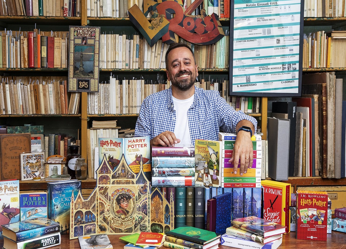 Harry Potter, a Milano la più grande collezione italiana di libri Harry Potter, a Milano la più grande collezione italiana di libri