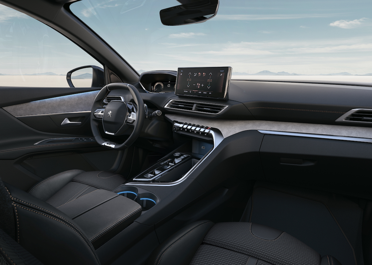 Peugeot, ordinabili in Italia le nuove 3008 & 5008 Hybrid 136 e-DCS6 Peugeot, ordinabili in Italia le nuove 3008 & 5008 Hybrid 136 e-DCS6