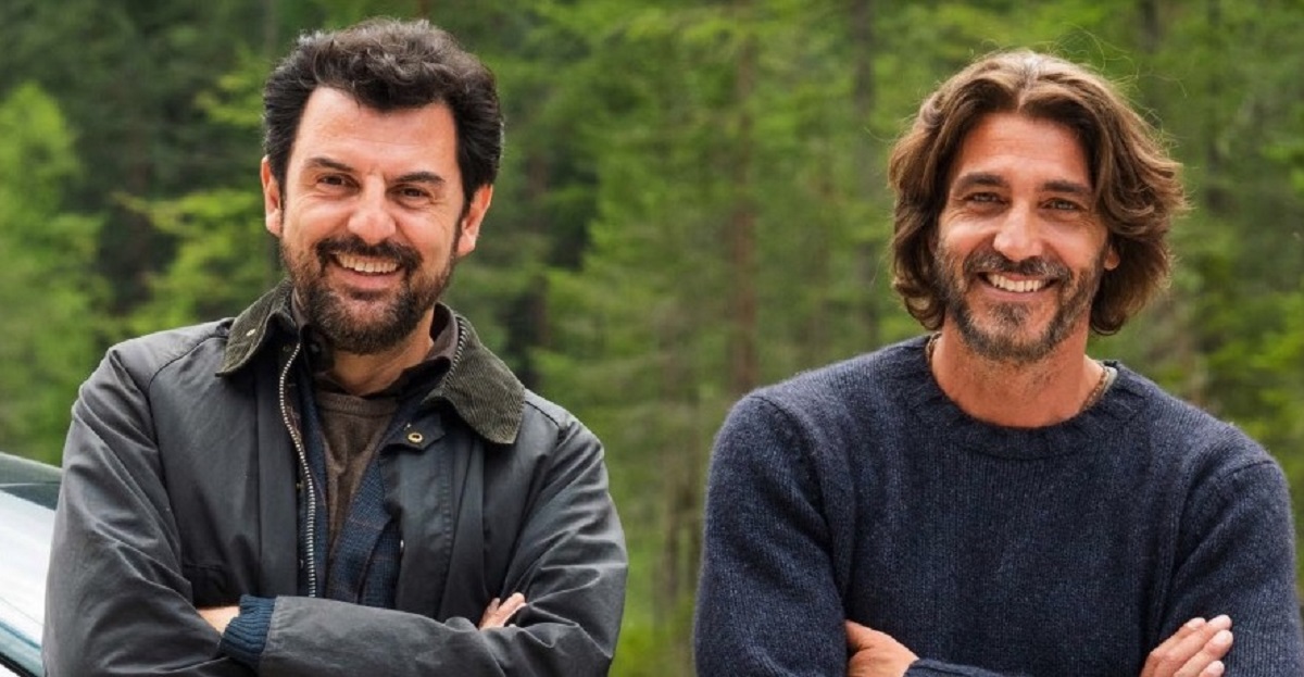 Programmi TV 4 maggio 2023: cosa c’è oggi in TV Programmi TV 4 maggio 2023: cosa c’è oggi in TV