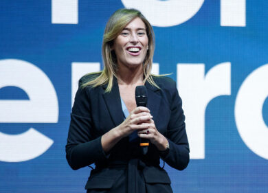 Elena Boschi testimonial della linea di creme anti-age del compagno Berruti