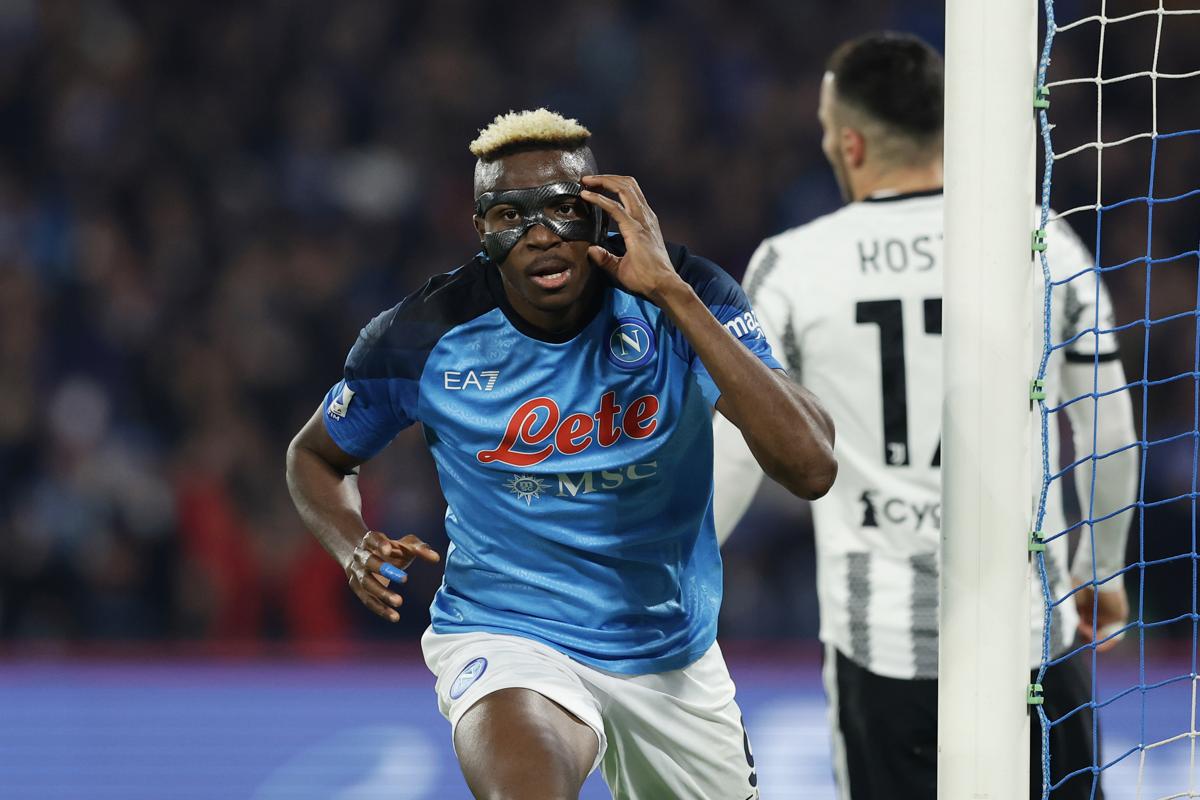 Napoli campione d’Italia: la squadra di Spalletti pareggia 1-1 con l’Udinese Napoli campione d’Italia: la squadra di Spalletti pareggia 1-1 con l’Udinese