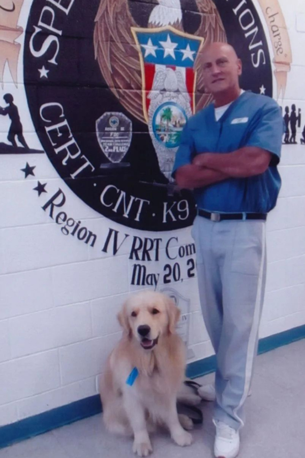Chico Forti, un cavillo impedisce il rientro in patria dall’ergastolo in Usa Chico Forti, un cavillo impedisce il rientro in patria dall’ergastolo in Usa
