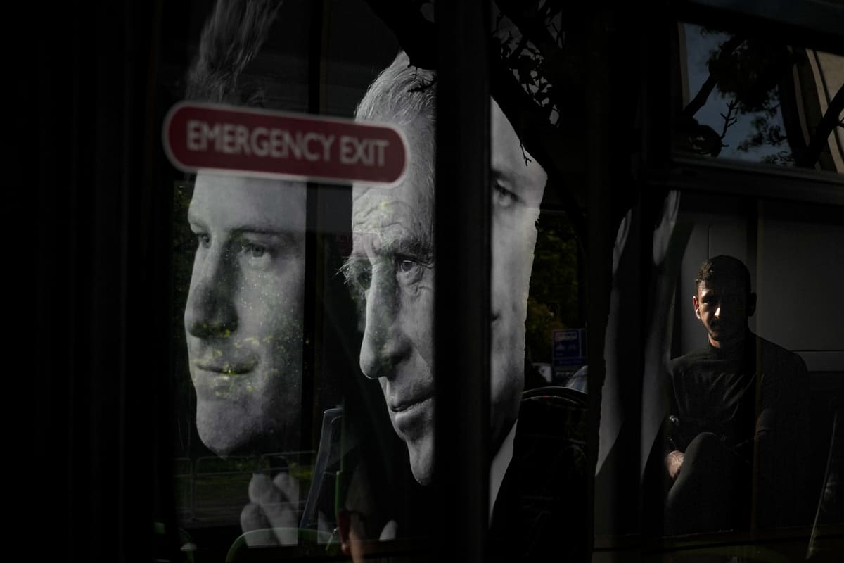 Regno Unito, Carlo III è stato incoronato. “Sono qui per servire”. VIDEO