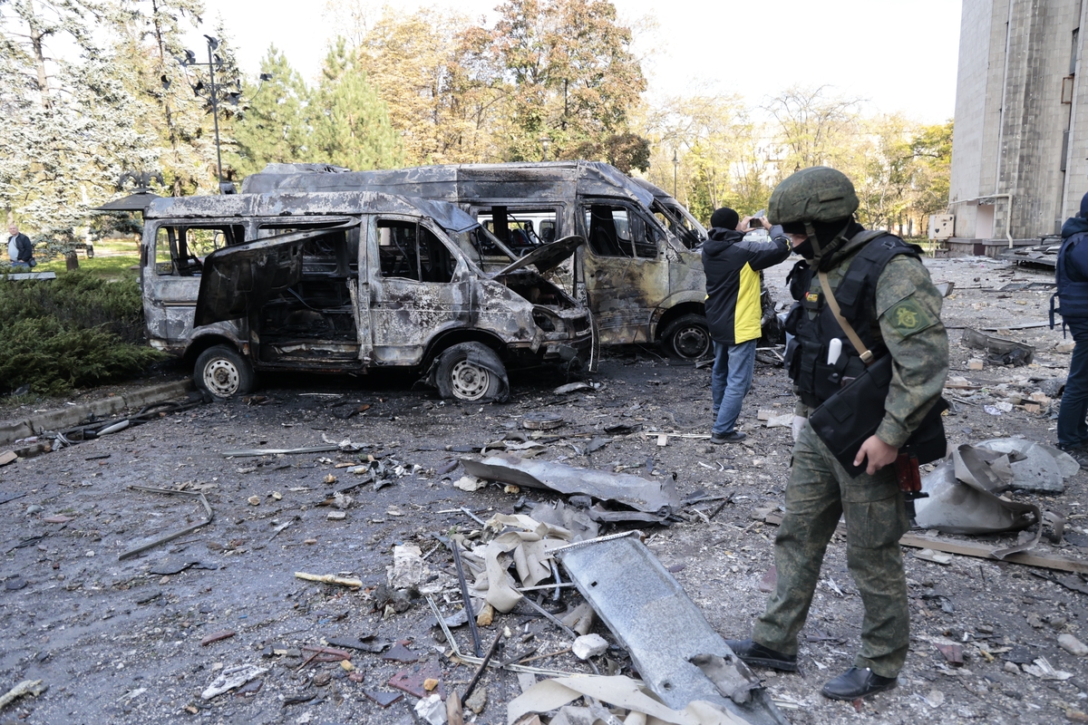 Giornalismo, Pulitzer a cronisti di Associated Press per i servizi da Mariupol Giornalismo, Pulitzer a cronisti di Associated Press per i servizi da Mariupol