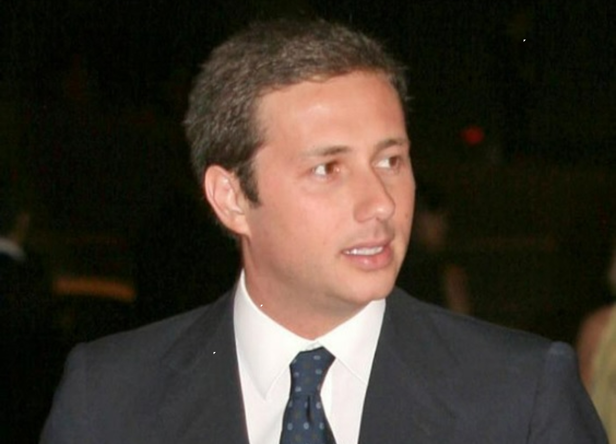 Raffaello Follieri punta la Roma: il “re dei metalli” si (ri) butta nel calcio Raffaello Follieri punta la Roma: il “re dei metalli” si (ri) butta nel calcio