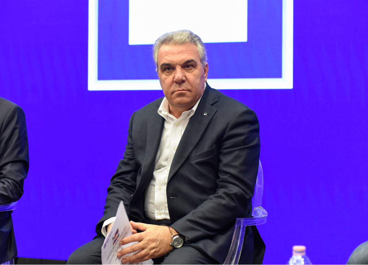 Botta a Landini e messaggio a Meloni: Sbarra e la politica dei due forni Botta a Landini e messaggio a Meloni: Sbarra e la politica dei due forni