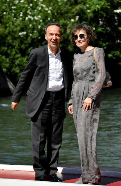 Benigni derubato, condannati i ladri d’arte. Torna a casa la scultura romana