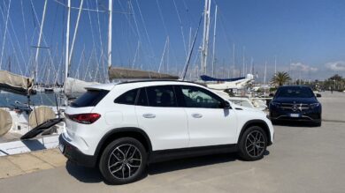Mercedes EQA, il SUV elettrico che punta tutto sull’efficienza