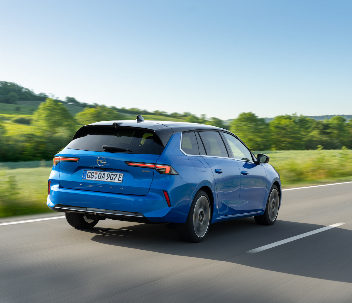 Opel punta sull’elettrificazione della sua gamma Opel punta sull’elettrificazione della sua gamma