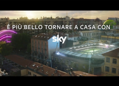 Sky, al via la nuova campagna “È più bello tornare a casa con Sky”