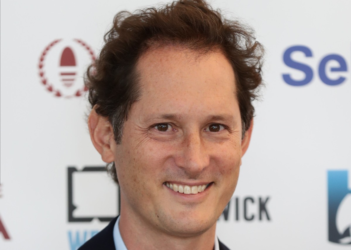 Elkann ha fatto il colpo: James Anderson entra in Lingotto. Ecco chi è Elkann ha fatto il colpo: James Anderson entra in Lingotto. Ecco chi è