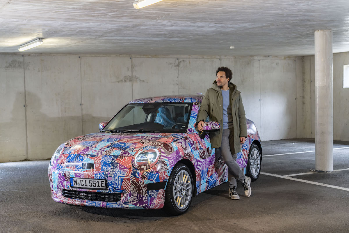 Mini svela il nuovo linguaggio di design “Charismatic Simplicity” Mini svela il nuovo linguaggio di design “Charismatic Simplicity”