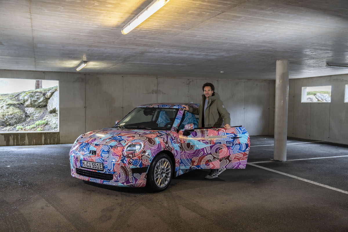 Mini svela il nuovo linguaggio di design “Charismatic Simplicity” Mini svela il nuovo linguaggio di design “Charismatic Simplicity”