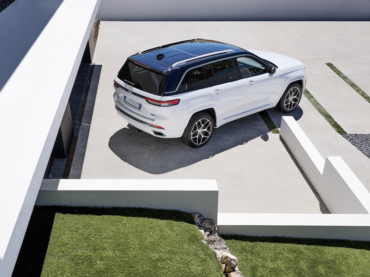 Nuova Jeep Grand Cherokee, libertà e sostenibilità Nuova Jeep Grand Cherokee, libertà e sostenibilità