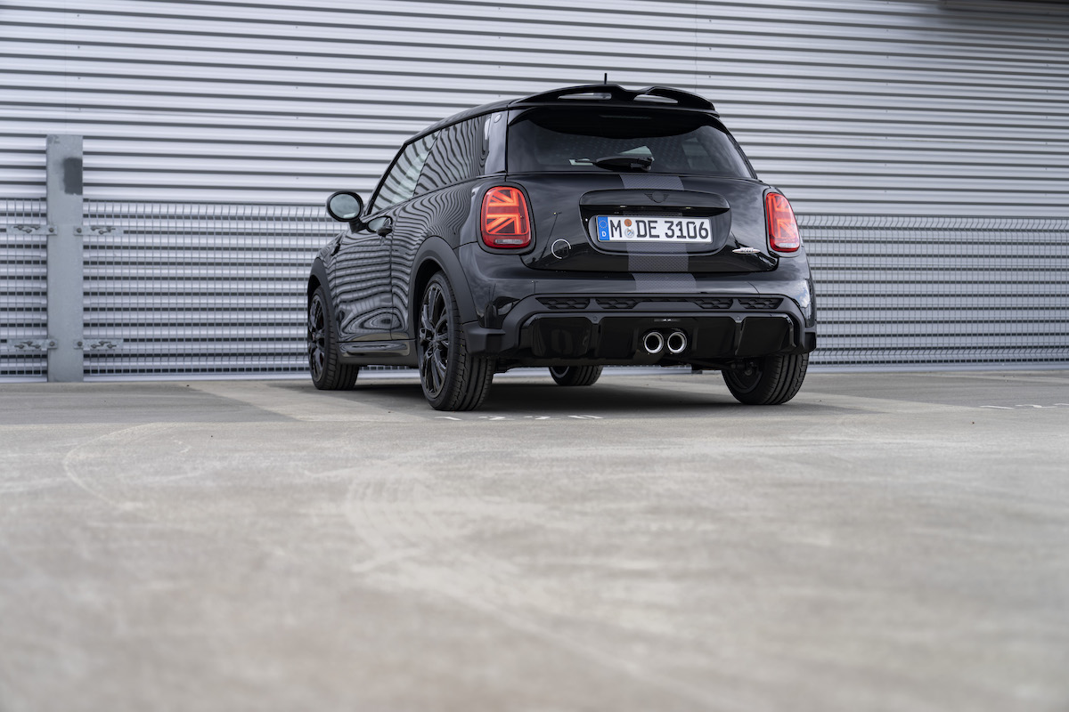 MINI accende i riflettori sulla John Cooper Works nell’edizione limitata 1to6 MINI accende i riflettori sulla John Cooper Works nell’edizione limitata 1to6