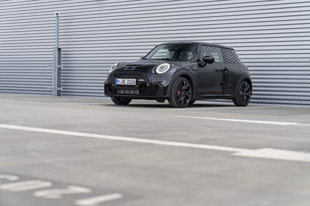 MINI accende i riflettori sulla John Cooper Works nell’edizione limitata 1to6 MINI accende i riflettori sulla John Cooper Works nell’edizione limitata 1to6