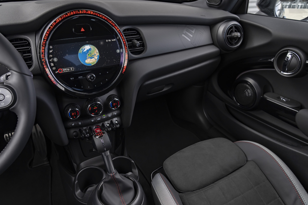 MINI accende i riflettori sulla John Cooper Works nell’edizione limitata 1to6 MINI accende i riflettori sulla John Cooper Works nell’edizione limitata 1to6