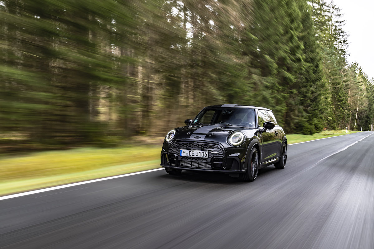MINI accende i riflettori sulla John Cooper Works nell’edizione limitata 1to6 MINI accende i riflettori sulla John Cooper Works nell’edizione limitata 1to6