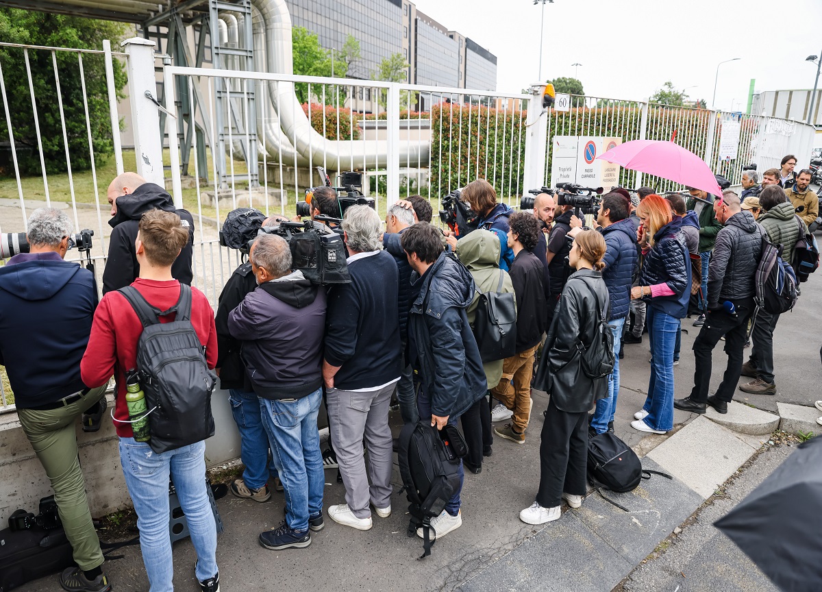 Berlusconi dimesso dal San Raffaele dopo 45 giorni di ricovero