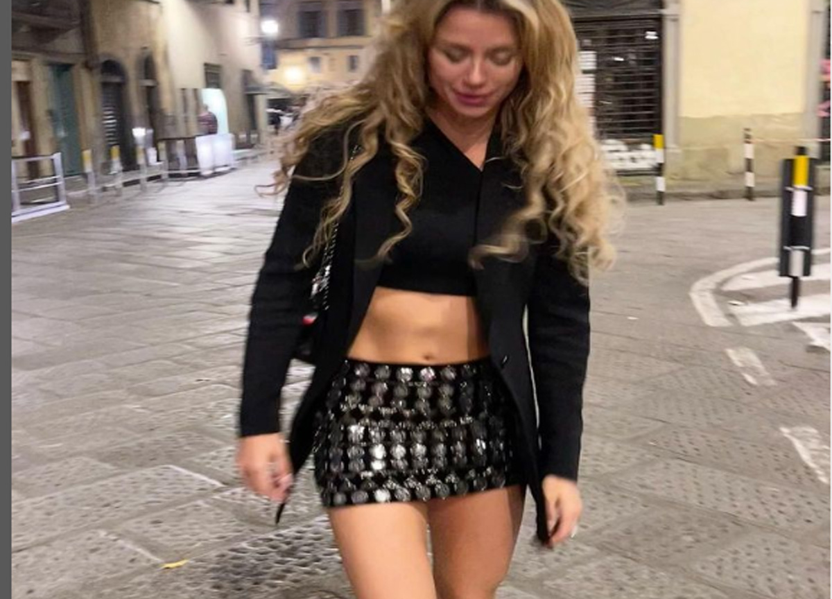 Camila Giorgi micro-shorts, tennista da infarto in palestra. E poi.. Le foto Camila Giorgi micro-shorts, tennista da infarto in palestra. E poi.. Le foto