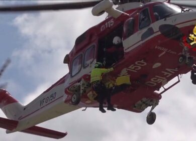 Maltempo Emilia Romagna, 14 morti. Migliaia di sfollati, scarseggiano i viveri