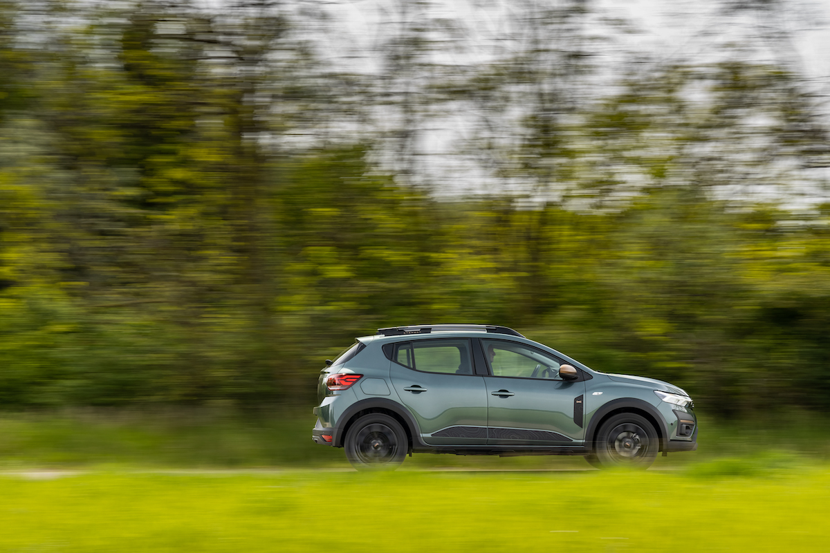 Dacia lancia Extreme ispirata all’outdoor Dacia lancia Extreme ispirata all’outdoor