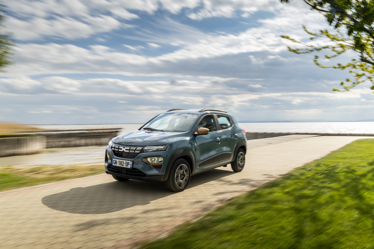 Dacia lancia Extreme ispirata all’outdoor Dacia lancia Extreme ispirata all’outdoor