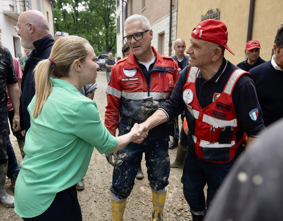 Meloni in Emilia Romagna: “Governo pronto a fare la sua parte” Meloni in Emilia Romagna: “Governo pronto a fare la sua parte”