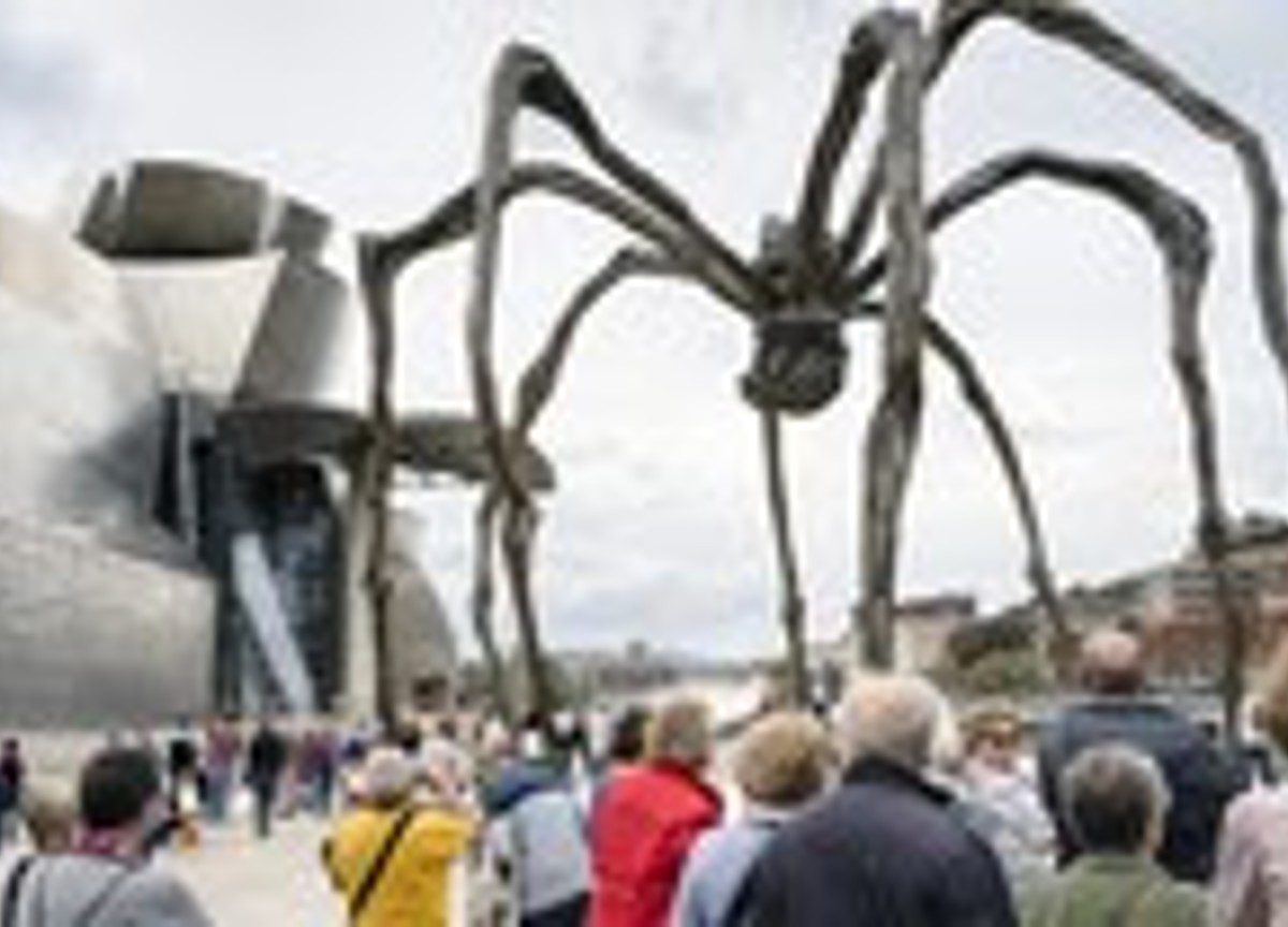 Ragno gigante da 32 milioni di dlr. Opera d’arte più pagata nella storia Ragno gigante da 32 milioni di dlr. Opera d’arte più pagata nella storia