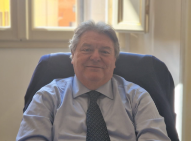 Alluvione, Bonaccini ko. Mezza protezione civile in ufficio non sul territorio