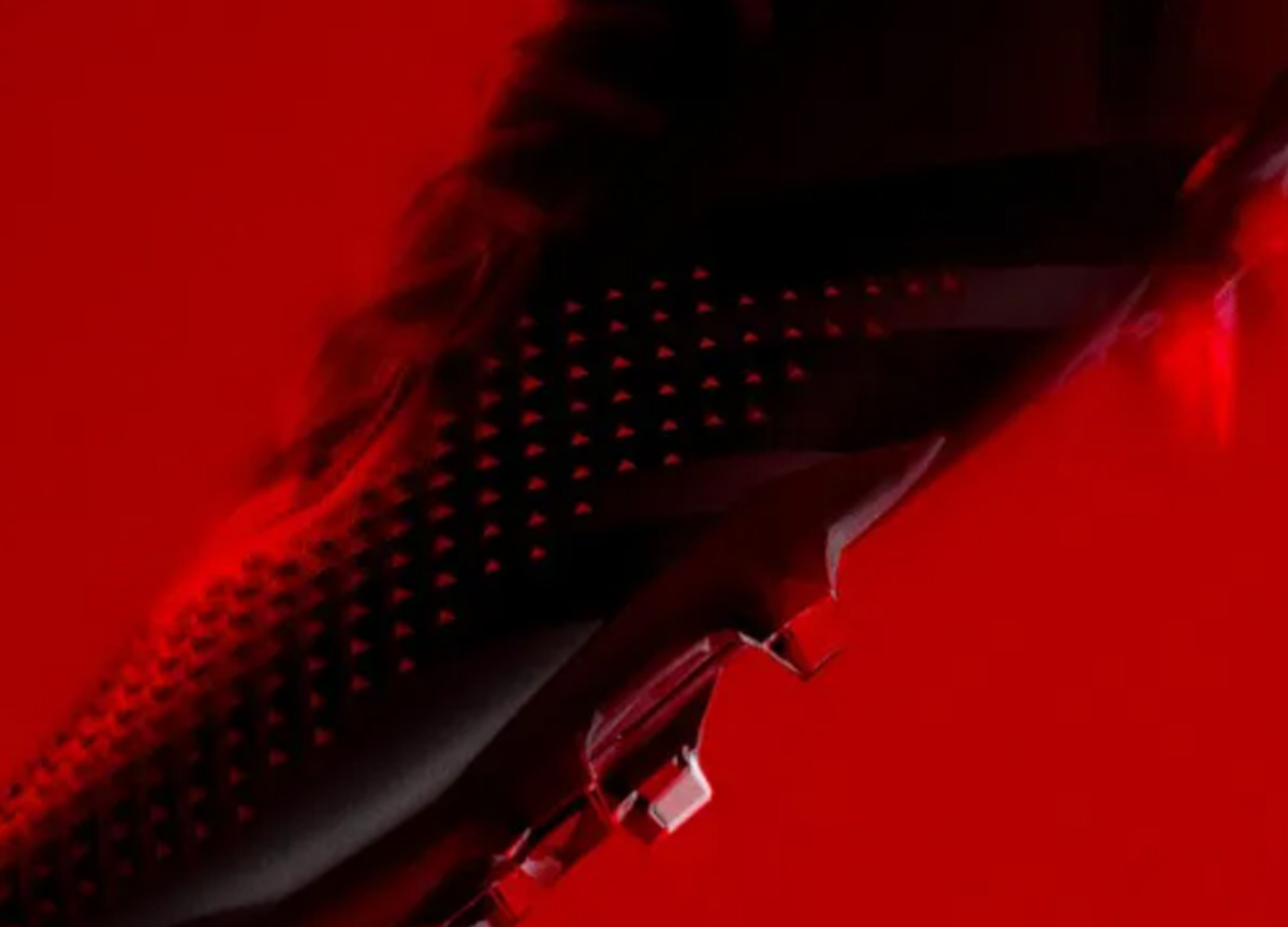 Prada scende in campo con Adidas, in arrivo la nuova serie di scarpe da calcio Prada scende in campo con Adidas, in arrivo la nuova serie di scarpe da calcio