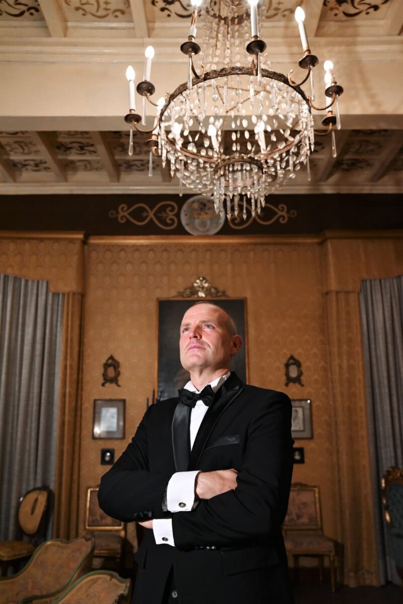 Fabio Valenti tenore una voce nel Castello del Conte Carlo Foderati di Val D’Elsa