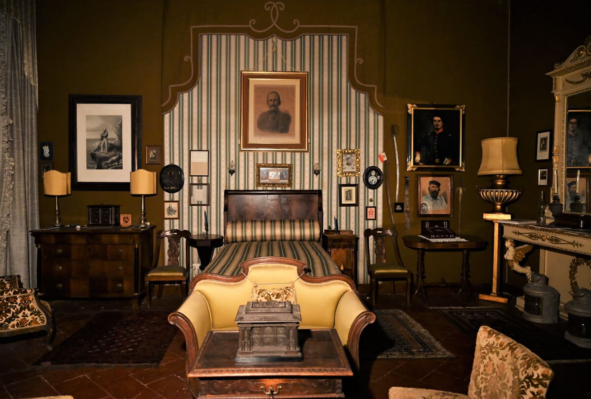 Fabio Valenti tenore una voce nel Castello del Conte Carlo Foderati di Val D’Elsa