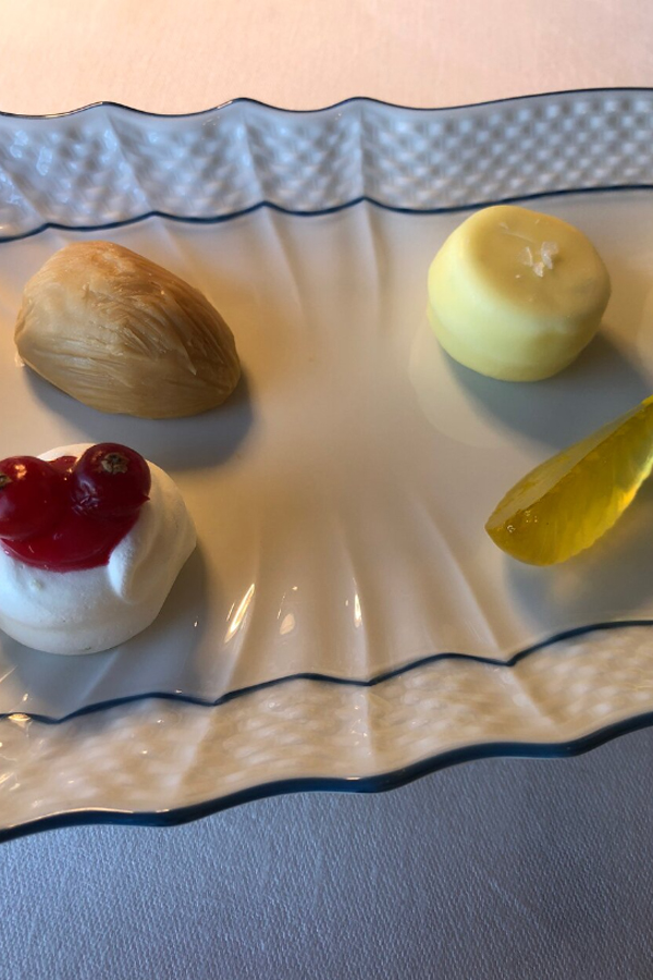 Cracco, dopo lo scoop di Affari sul rosso in Galleria ci riprova a Portofino Cracco, dopo lo scoop di Affari sul rosso in Galleria ci riprova a Portofino
