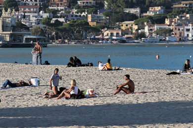 Concessioni balneari alle multinazionali straniere? L’Italia non rischia se..