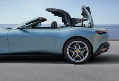 Affittano auto di lusso per rivenderle. La clamorosa trovata di tre italiani