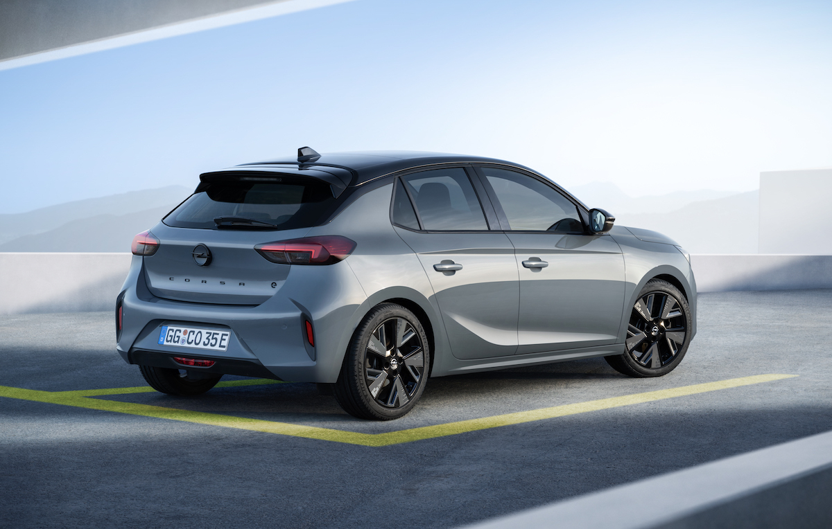 Opel svela la nuova Corsa Opel svela la nuova Corsa