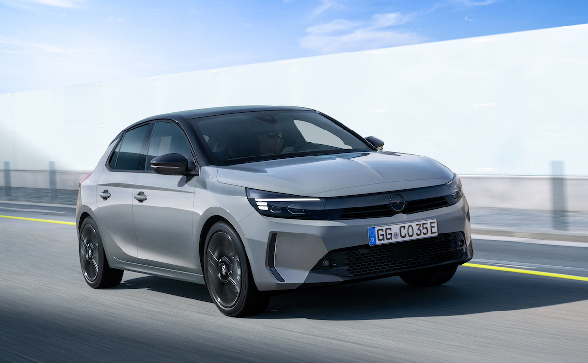 Opel svela la nuova Corsa Opel svela la nuova Corsa
