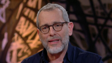 Piazzapulita, è già partita la corsa alle elezioni del 2027? Dalla vittoria del “no” alle dimissioni di Bartolozzi, Delmastro e Santanché. Tutti i temi della puntata