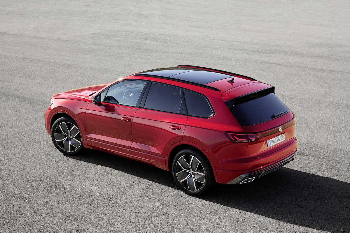 Volkswagen Touareg, si rinnova per non passare inosservato Volkswagen Touareg, si rinnova per non passare inosservato