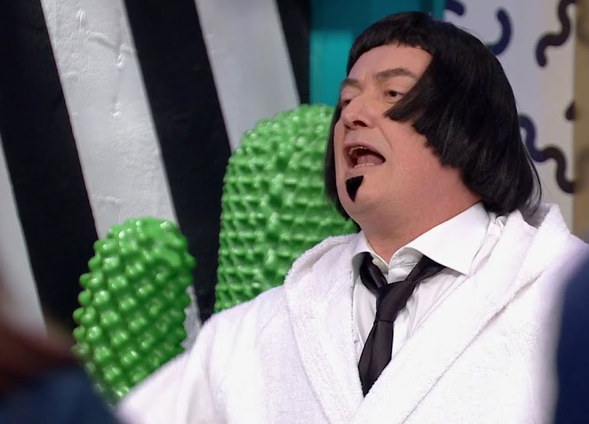 Corrado Guzzanti e il futuro: “La soluzione è dentro di te ma è sbagliata”