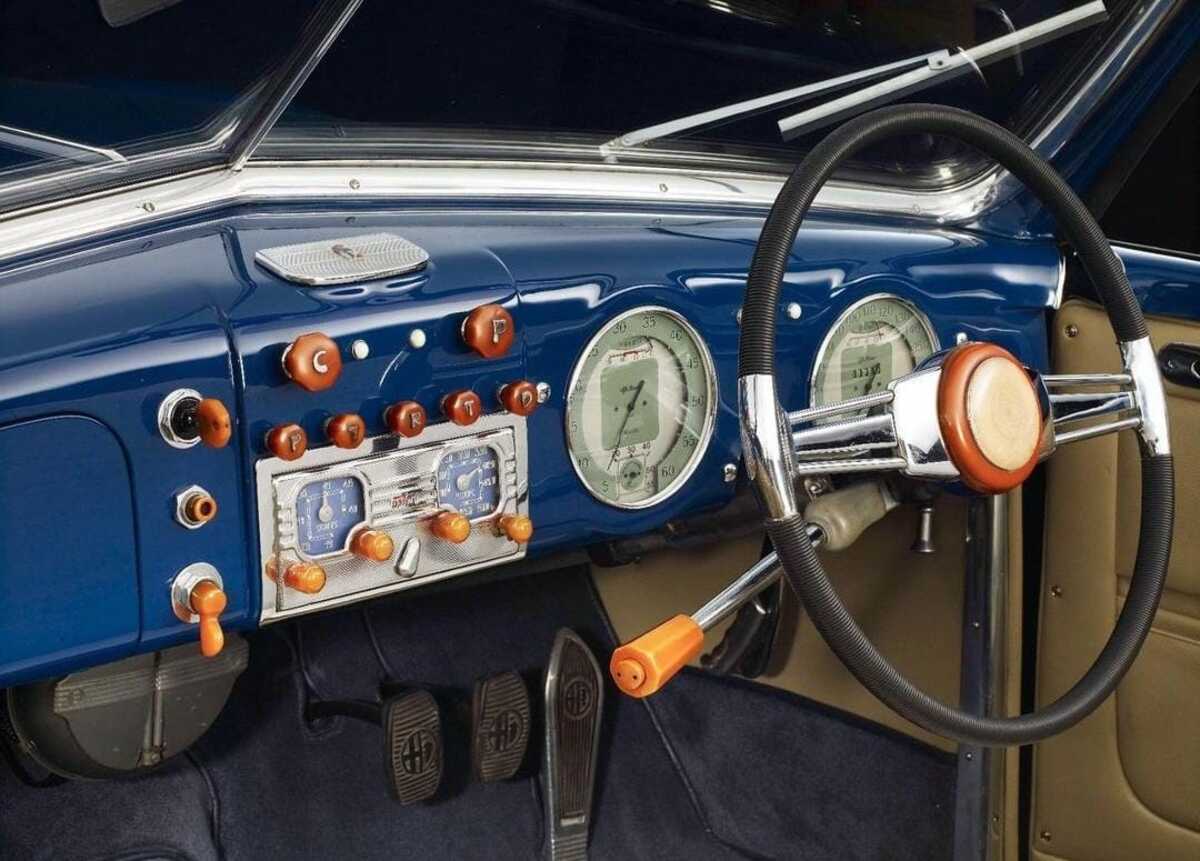 Galleria foto 'Le 25 auto d’epoca italiane più belle: sfilata imperdibile a Borgo Machetto' - foto 1