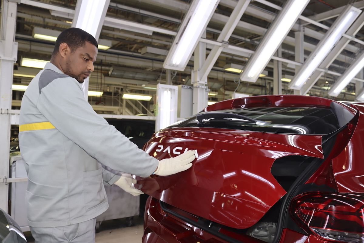 Dacia: 24 ore per realizzare il successo industriale Dacia: 24 ore per realizzare il successo industriale