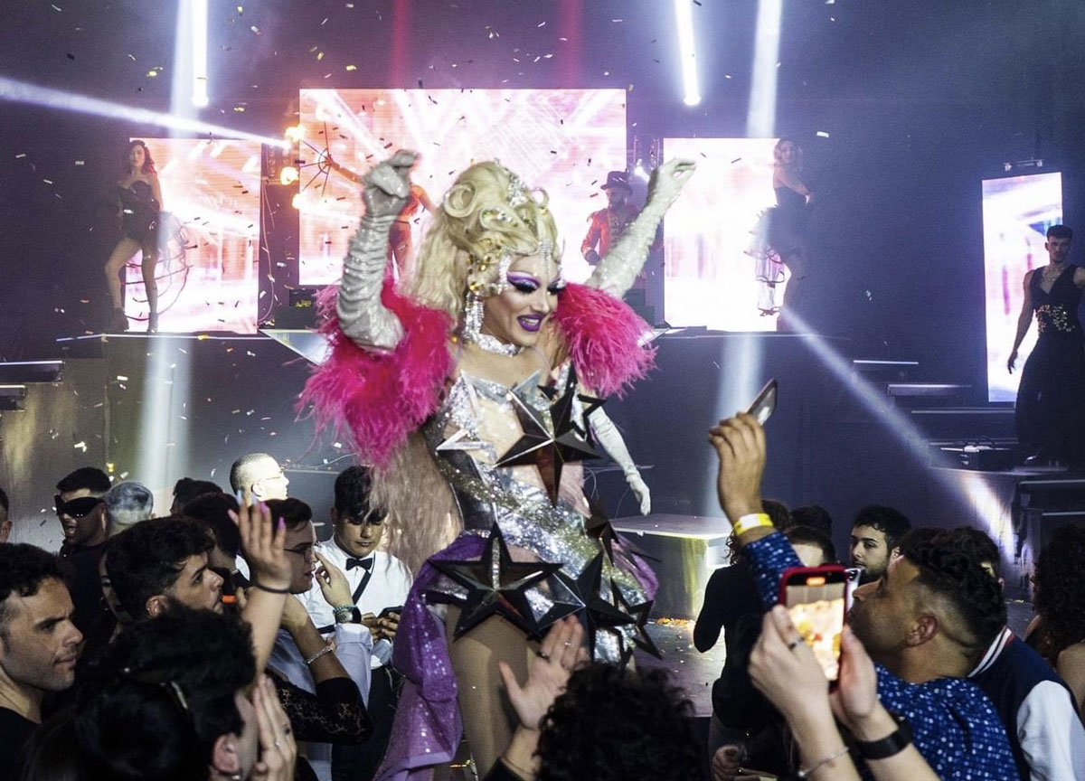 Diventerà una drag queen: il desiderio di Matteo in un musical a tutte piume