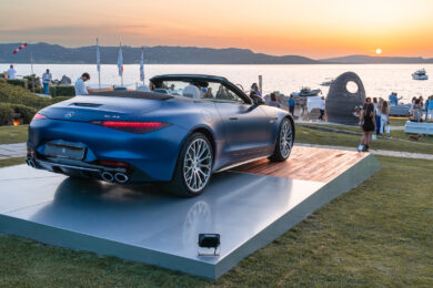 Mercedes-Benz apre la stagione 2023 al Phi Beach di Baja Sardinia