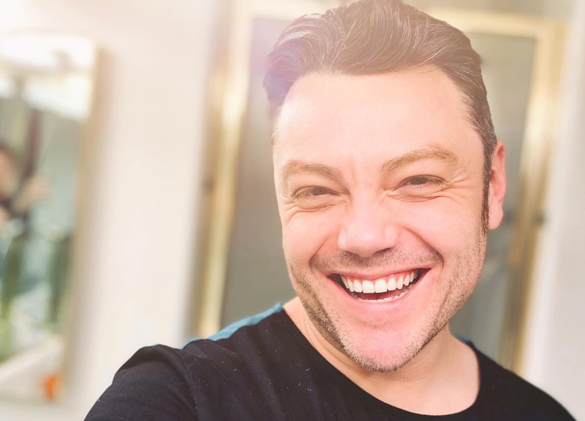 Maternità surrogata, Tiziano Ferro: “Basta! Fate sempre decreti contro i gay” Maternità surrogata, Tiziano Ferro: “Basta! Fate sempre decreti contro i gay”
