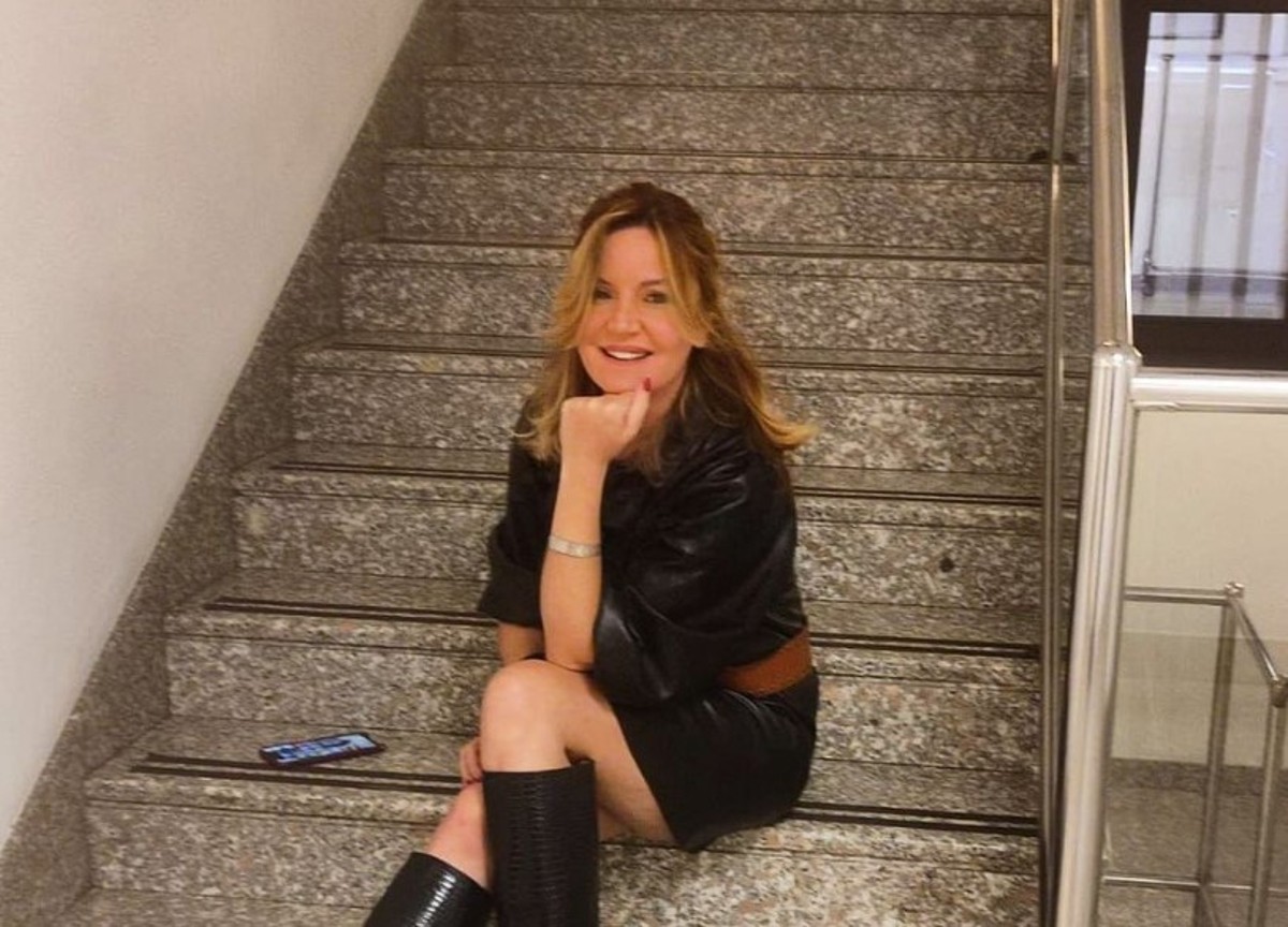 Chi è Patrizia Groppelli, l’opinionista con le corna reali moglie di Sallusti Chi è Patrizia Groppelli, l’opinionista con le corna reali moglie di Sallusti