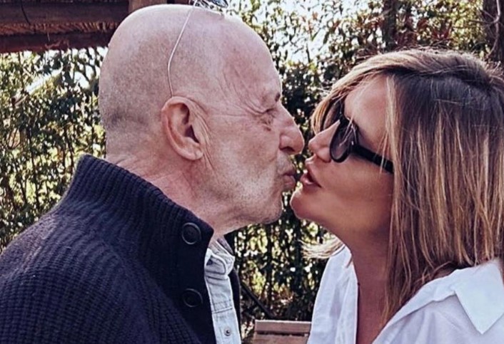 Chi è Patrizia Groppelli, l’opinionista con le corna reali moglie di Sallusti Chi è Patrizia Groppelli, l’opinionista con le corna reali moglie di Sallusti