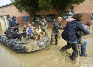 Meteo estate, incubo alluvioni. Caldo torrido e piogge torrenziali